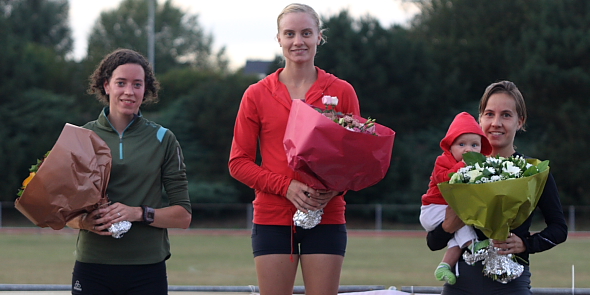 An Claes en Vicky Lieckens op het podium